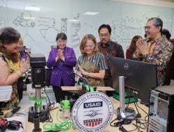 Amerika Gandeng Tiga Universitas Bergengsi Indonesia Luncurkan Maker Innovation Spaces