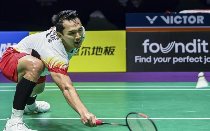 Jonatan Christie. ANTARA FOTO/Galih Pradipta/aww. (ANTARA FOTO/GALIH PRADIPTA)