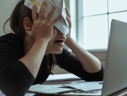 Tips Bangun Pagi Tanpa Drama Ngantuk, Biar Hari Dimulai dengan Segar!