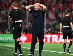 Dua Kali Kalah Dramatis di Final, Pelatih Fiorentina Vincenzo Italiano: Rasanya Pahit