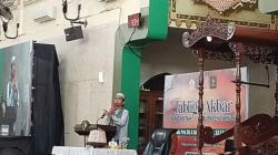 Ustad Abdul Somad saat membawakan tausiah di Masjid Agung Takalar, Sabtu (1/6/2024). ANTARA/Nur Suhra Wardyah