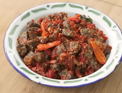 Kreasi Hidangan Idul Adha, Sambal Paru ala Devina Hermawan