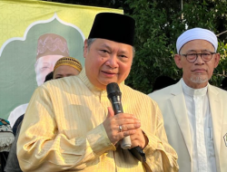 Airlangga Mundur dari Ketum Golkar Meski Berhasil Dongkrak Suara di Pileg, Shamsi Ali: Unik