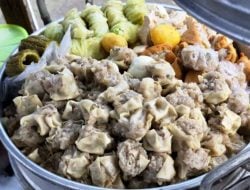 Pentolan, Si Mungil Gurih Favorit Anak Muda