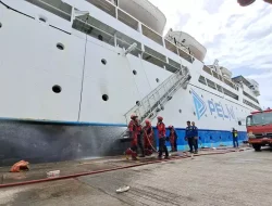Terbakar saat Sandar di Pelabuhan Soekarno Hatta, KM Umsini Ternyata Sudah Berusia 30 Tahun