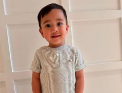 Ternyata Rayyanza Suka Minta Pijit Sebelum Tidur
