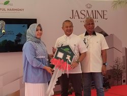 Bukit Baruga Serah Terima Kunci Rumah Jasmine Residence Sebanyak 31 Unit