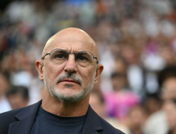 Luis de la Fuente: Spanyol Unggul dengan Gaya Bermain Berbeda dari Prancis