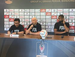 Targetkan Kemenangan Saat Jumpa Borneo FC, Bernardo Tavares Kembali Singgung Kinerja Wasit