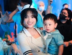 Fuji Unggah Postingan Menyayat Hati untuk Sang Keponakan, Gala Sky