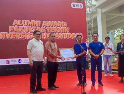 Dies Natalis Ke-64 Teknik Unhas, Danny Pomanto Terima Alumni Award 2024
