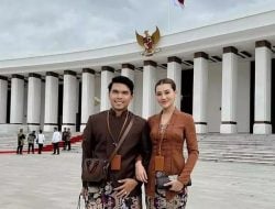 Thariq dan Aaliyah Senada Dengan Outfit Coklat Saat Hadir di Perayaan HUT RI ke-79 di IKN, Netizen: Pake Baju Sederhana Tapi Kelihatan Mewah