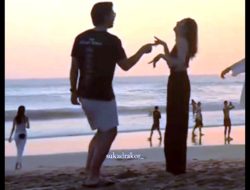 Momen El Rumi dan Syifa Hadju Berdansa dengan Latar Sunset, Netizen Dibuat Baper