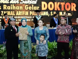 Gubernur Kaltara Zainal Arifin Paliwang Raih Doktor Cum Laude di Unhas