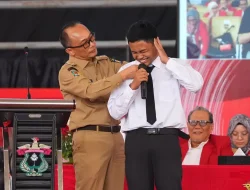 Mahasiswa Baru Unhas Terima Kejutan Tak Terduga dari Pj Gubernur Zudan, Penyandang Disabilitas Dapat Beasiswa Khusus