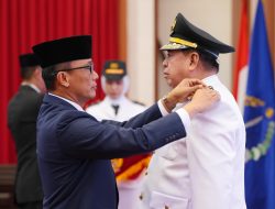 Prof Zudan Lantik Penjabat Wali Kota Parepare Abdul Hayat