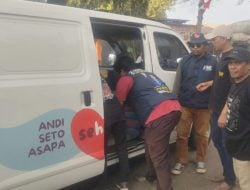 Tim Pemenangan Seto-Rezki Gerak Cepat Bantu Korban Kebakaran di TPA Tamangapa 