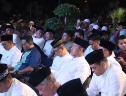 Irjen Pol Andi Rian dan Prof Zudan Bergandengan Ajak Masyarakat Sukseskan Pilkada dengan Sukacita