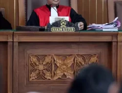Kritik Pedas Ketua MA: Arloji Rp1 Miliar Gaji Cuma Rp23 Juta? Guru Besar Ilmu Hukum Unisda Ini Respons Begini…
