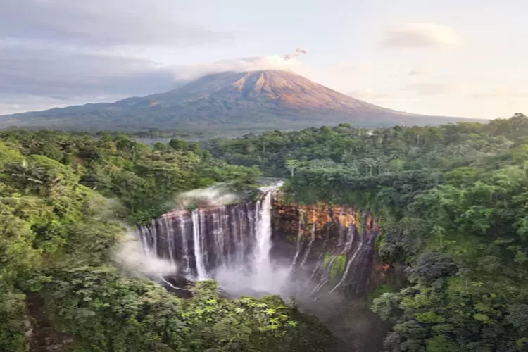 Air Terjun Tumpak Sewu
