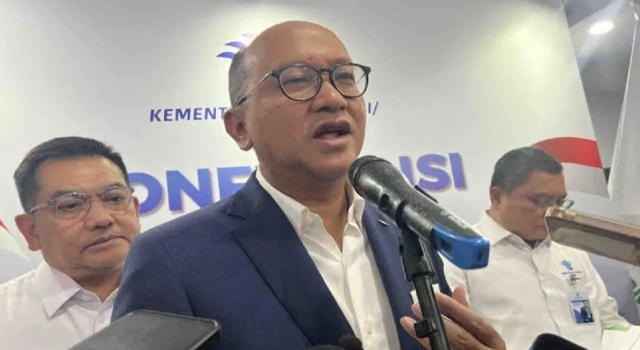 Menteri Investasi/Kepala Badan Koordinasi Penanaman Modal (BKPM) Rosan Roeslani dalam Konferensi Pers Realisasi Investasi Triwulan III 2024 dan 10 Tahun Capaian Investasi di Era Presiden Joko Widodo di Jakarta, Selasa (15/10/2024). ANTARA/Harianto/am.