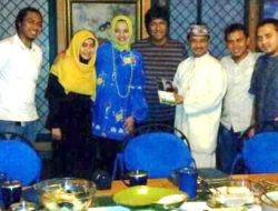 Kisahkan Interaksinya dengan Marissa Haque, Shamsi Ali: Beliau Tokoh Nasional dan Professor, Saya Tidak Ragu Memanggil Ustazah