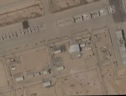 Citra Satelit Memperlihatkan Pangkalan Udara Nevatim Usai Dihantam Rudal Fattah Iran