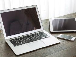 Tips Membeli Laptop atau Tablet, Perhatikan Fitur Utama