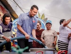 Emak-emak di Tallo Sorak ‘Oke Gas’ saat Seto Bagi-bagi Air Bersih