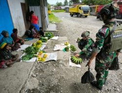 Marinir HABEMA Borong Hasil Tani Warga Keikey Papua