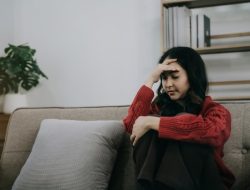 5 Zodiak yang Susah Move On, Siapa Saja Mereka?