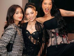 Fuji Kedapatan Ngevape, Netizen: Itu Sudah dari Dulu