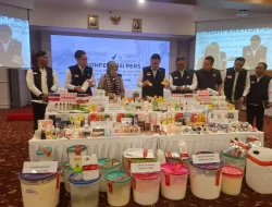 Kepala BPOM Taruna Ikrar akan Tindak Tegas Pelaku Kosmetik Ilegal Berbahaya