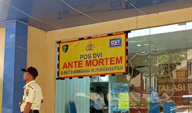Suasana Pos DVI Ante Mortem Rumah Sakit Bhayangkara Tk I Pusdokkes Polri (RS Polri) Kramat Jati, Jakarta Timur, Senin (20/1/2025). ANTARA/Siti Nurhaliza.