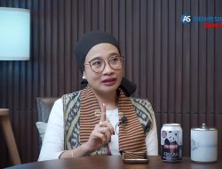 Okky Madasari: Pemerintah Halu, Polisi Brutal, LSM Diserang