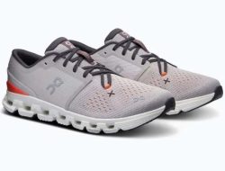 Keunggulan dan Rekomendasi Sepatu On Cloud X