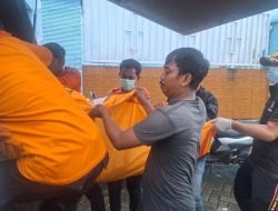 Kamar Mandi Terkunci dari Dalam, Kerabat Dobrak dan Temukan Mahasiswa Tergantung