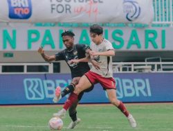 Hattrick Alex Martin Bawa Dewa United Benamkan PSM Makassar