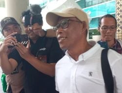 Bupati Bulungan Syarwani Dikira Masinton Pasaribu, Wartawan Salah Sapa