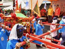 Hadiri Arak-arakan 18 Dewa yang Digelar Walubi Sulsel, Pj Gubernur Fadjry Dukung Pelestarian Budaya Tionghoa
