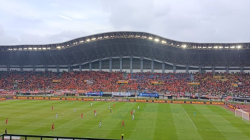Pertandingan antara Persija Jakarta melawan Persib Bandung di Stadion Patriot Candrabhaga, Bekasi, Minggu (16/2/2025). ANTARA/Donny Aditra