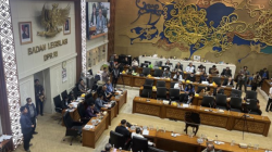 Suasana rapat pleno Baleg DPR RI terkait Pengambilan Keputusan RUU tentang Pertambangan Mineral dan Batu bara di Jakarta, Senin (17/2/2025). (ANTARA/Putu Indah Savitri)