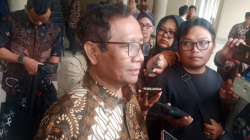 Mantan Menteri Koordinator Bidang Politik, Hukum, dan Keamanan (Menko Polhukam) Mahfud Md. di Balairung Universitas Gadja Mada (UGM), Sleman, D.I. Yogyakarta, Kamis (20/2/2025). ANTARA/Luqman Hakim