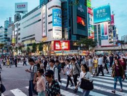 Masaki Yasushi, Duta Besar Jepang Ikut Merespons Tagar Viral ‘Kabur Aja Dulu’