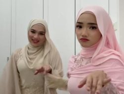 Jadi Model Hijab, Penampilan Fuji dan Davina Karamoy Dibandingkan