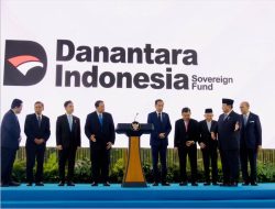Semua Pejabat Sumringah di Acara Danantara, Hendri Satrio: Gak Terlihat Was-was, Padahal Peletakan Nasib Bangsa