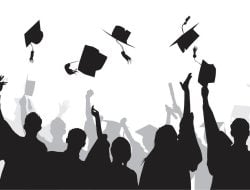 Bekerja Dulu atau Langsung S2? Ini Dia Dilema yang Sering Dihadapi Fresh Graduate