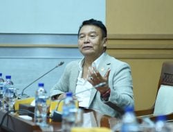 Panja DPR dan Pemerintah Rapat Sampai Malam, TB Hasanuddin Ungkap Hasil Revisi UU TNI Terbaru