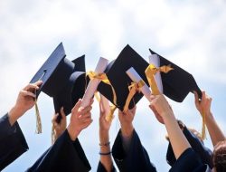 Studi Terbaru: Makin Tinggi Tingkat Pendidikan Seseorang, Makin Lama Mereka Menganggur