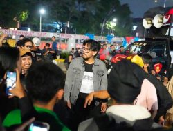 Ferry Irwandi di Tengah Demonstran Tolak UU TNI: Kita Masih Punya Masa Depan untuk Diperjuangkan